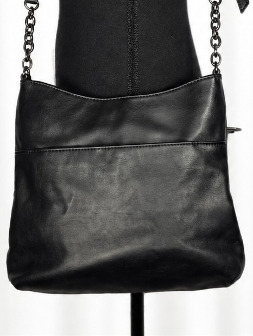 👜 Simply Vera Vera Wang Black Leather Crossbody Shoulder Bag Adjustable Purse - Picture 4 of 8